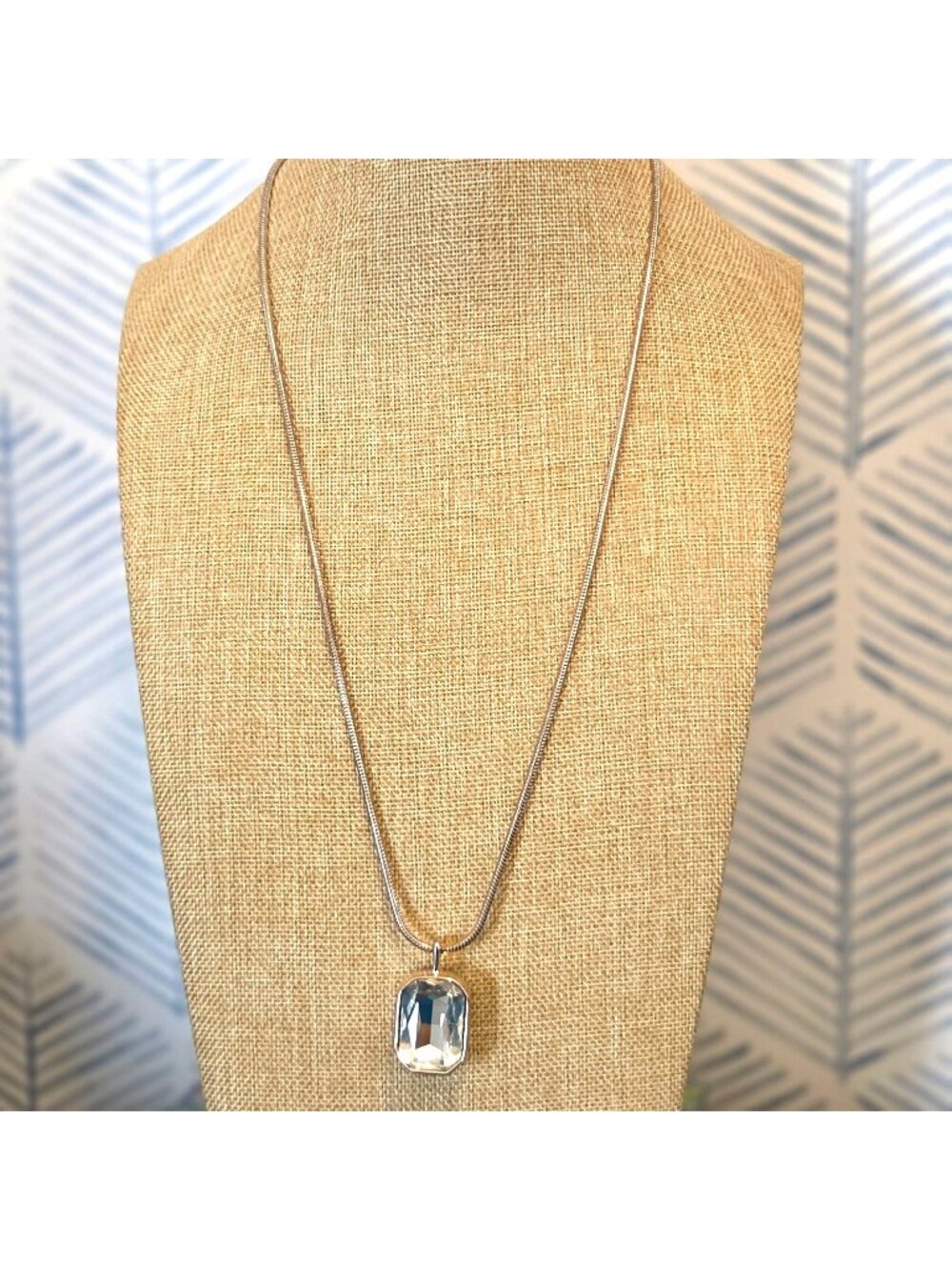 Chico's Erie Clear Faceted Glass Pendant 34" Silver Tone Snake Chain Necklace